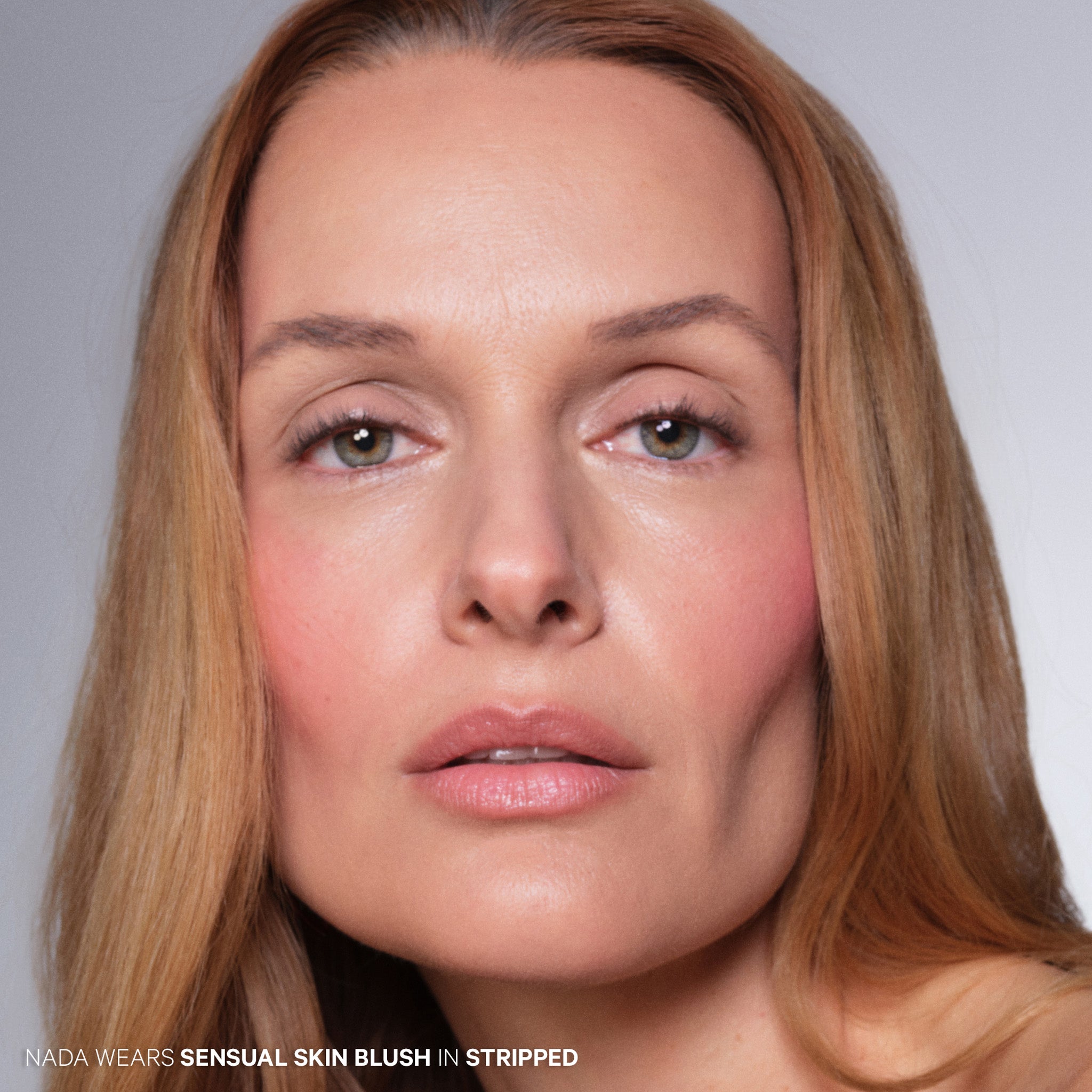 THE SENSUAL SKIN BLUSH