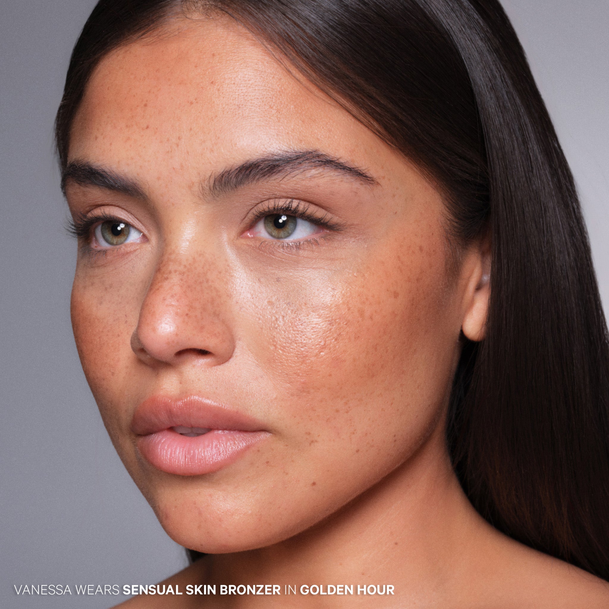 THE SENSUAL SKIN BRONZER